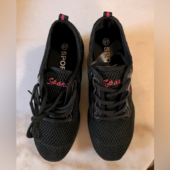 Sport Walking Dance Practice Shoes 6.5/37 - Picture 3 of 10